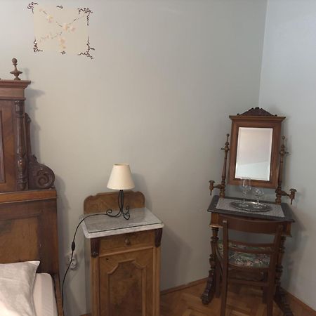 Guesthouse Kuca Na Sterne Ловран Екстериор снимка