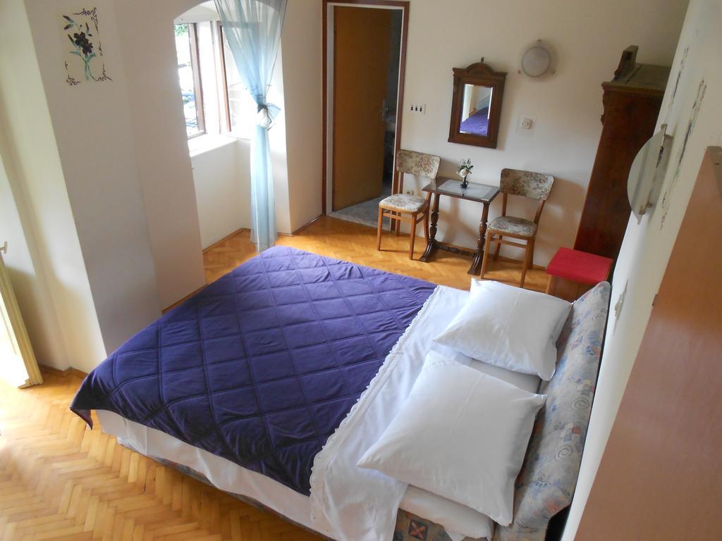 Guesthouse Kuca Na Sterne Ловран Стая снимка