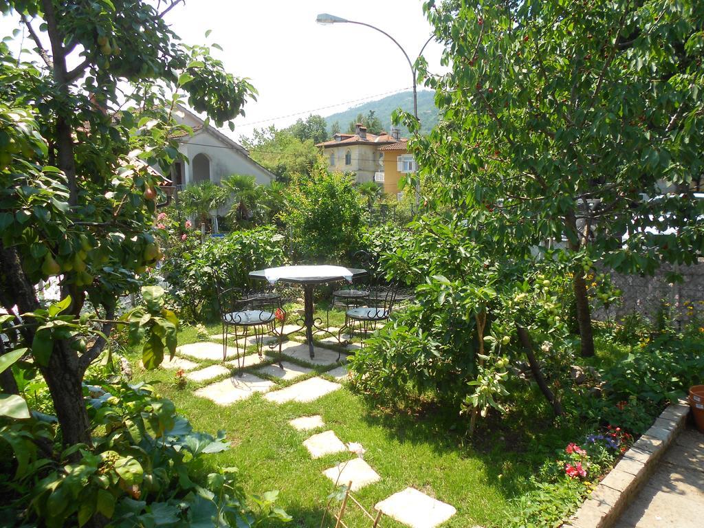 Guesthouse Kuca Na Sterne Ловран Екстериор снимка